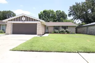 10503 Stockman Ln, Sugar Land, TX 77498 - Photo 1