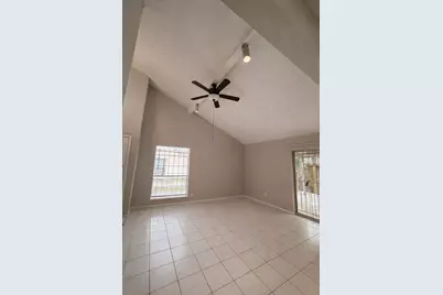 5817 W Tidwell Road, Houston, TX 77092 - Photo 7