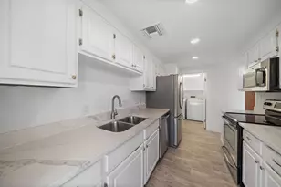 5150 Hidalgo St, Houston, TX 77056 - Photo 7