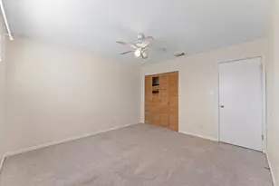 10556 Hammerly Blvd, Houston, TX 77043 - Photo 23