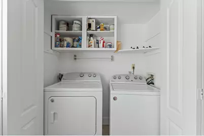 10556 Hammerly Boulevard #328, Houston, TX 77043 - Photo 13