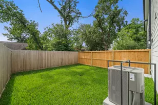 7117 Goforth St, Houston, TX 77021 - Photo 33