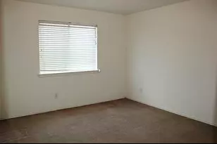 6403 Linden Knoll Ln, Houston, TX 77085 - Photo 5