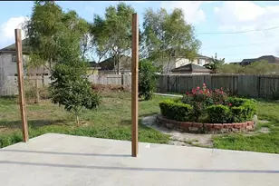 6403 Linden Knoll Ln, Houston, TX 77085 - Photo 11