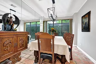 2100 Commonwealth St, Houston, TX 77006 - Photo 7