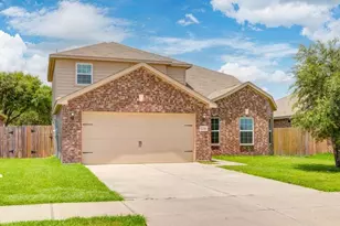 7726 N Country Space Loop, Richmond, TX 77469 - Photo 3