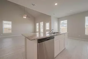 2923 Copper Fls Dr, Iowa Colony, TX 77583 - Photo 13