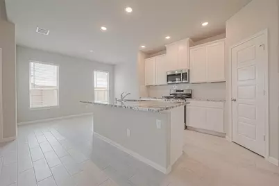 2923 Copper Falls Drive, Iowa Colony, TX 77583 - Photo 11