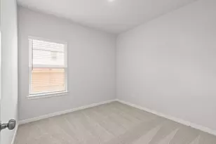 460 Long Br Dr, Dayton, TX 77535 - Photo 15