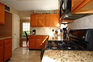 7 Thrush Grove Pl, The Woodlands, TX 77381 - Photo 7