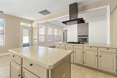 54 S Summer Cloud Drive, The Woodlands, TX 77381 - Photo 13