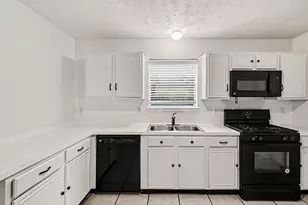 2811 Copra Ln, Houston, TX 77073 - Photo 15