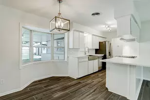 4134 Hill Oak Dr, Houston, TX 77092 - Photo 5