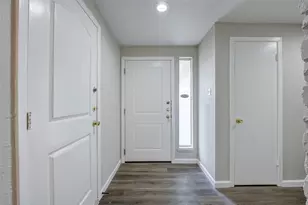 2315 Green Knoll Dr, Houston, TX 77067 - Photo 5