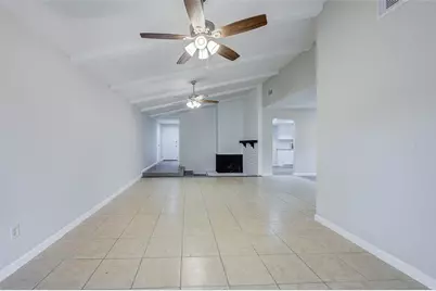 2315 Green Knoll Drive, Houston, TX 77067 - Photo 11