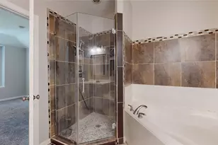 2006 Marchwood Manor Dr, Houston, TX 77090 - Photo 29