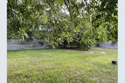 6609 Ezzard Charles Lane, Houston, TX 77091 - Photo 3