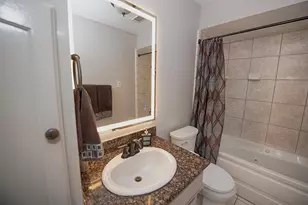 2716 Pineneedle Ln, Pearland, TX 77581 - Photo 25