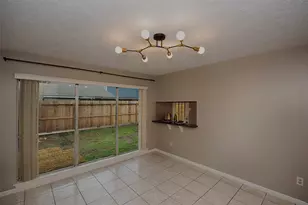 2716 Pineneedle Ln, Pearland, TX 77581 - Photo 7