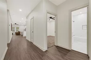 8221 Tareyton Ln, Houston, TX 77075 - Photo 3