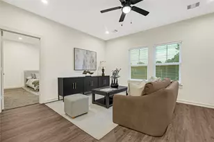 8221 Tareyton Ln, Houston, TX 77075 - Photo 15