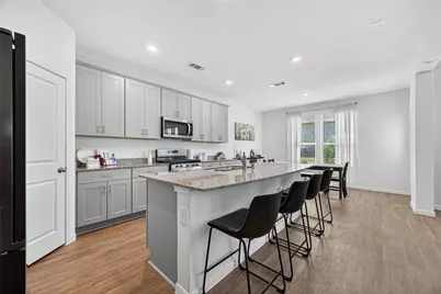 1005 Laguna Cove Drive, Katy, TX 77493 - Photo 11