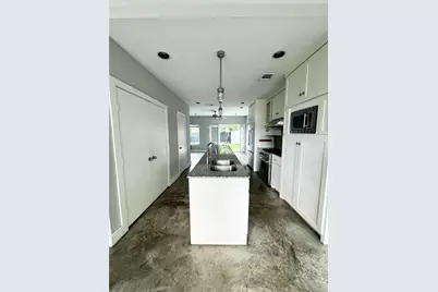 612 E 29th Street, Houston, TX 77008 - Photo 7