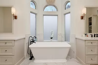 2 Graceful Elm Court, The Woodlands, TX 77381 - Photo 21