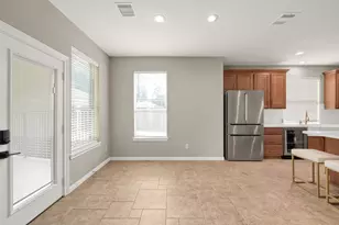 2425 W Bramlet Dr, Conroe, TX 77304 - Photo 7