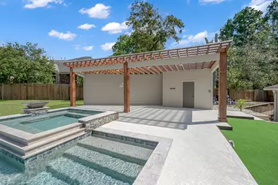 2425 W Bramlet Drive, Conroe, TX 77304 - Photo 29