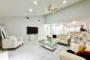 6430 Grandvale Dr, Houston, TX 77072 - Photo 3