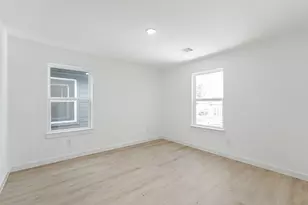 7126 Bywood A and B St, Houston, TX 77028 - Photo 21