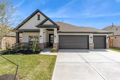1537 Apache Heights Drive, Dayton, TX 77535 - Photo 3