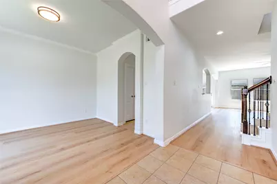 9918 Wood Wind Court, Baytown, TX 77521 - Photo 7