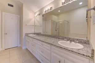 11315 Main St, Houston, TX 77025 - Photo 17