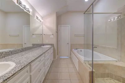 11315 Main Street #204, Houston, TX 77025 - Photo 15