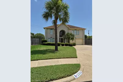 2330 Lord Nelson Drive, Seabrook, TX 77586 - Photo 1