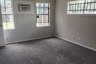 242 Bolden St, Houston, TX 77029 - Photo 5