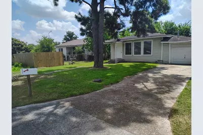 242 Bolden Street, Houston, TX 77029 - Photo 3