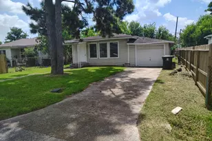 242 Bolden St, Houston, TX 77029 - Photo 1