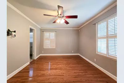 9507 Meadowbriar Lane, Houston, TX 77063 - Photo 21