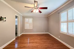 9507 Meadowbriar Ln, Houston, TX 77063 - Photo 21