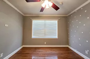 9507 Meadowbriar Ln, Houston, TX 77063 - Photo 31