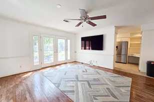 9507 Meadowbriar Ln, Houston, TX 77063 - Photo 25