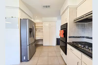 9507 Meadowbriar Lane, Houston, TX 77063 - Photo 15