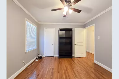 9507 Meadowbriar Lane, Houston, TX 77063 - Photo 33