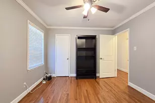 9507 Meadowbriar Ln, Houston, TX 77063 - Photo 33