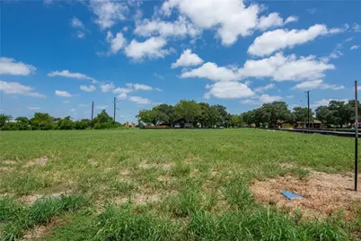 500 Trend View Drive, Weimar, TX 78962 - Photo 1