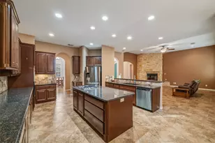 12195 N Lake Vista Dr, Willis, TX 77318 - Photo 25