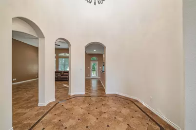 12195 N Lake Vista Drive, Willis, TX 77318 - Photo 19